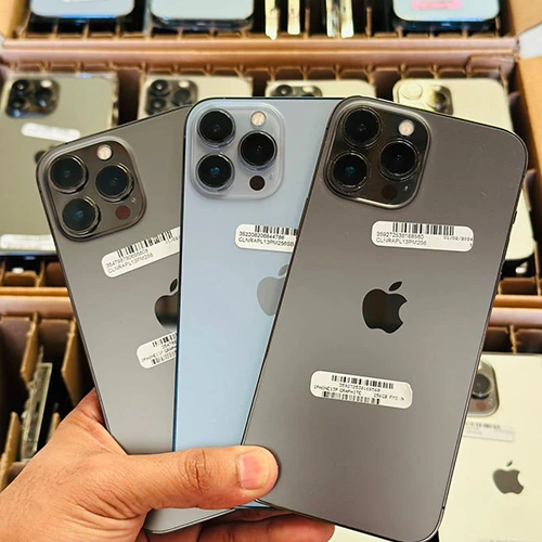 A használt iPhone -ok piaci visszavásárlási árának ingadozásainak okai